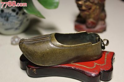 晚清民国。老铜鞋摆件-价格:860元-se26286519-铜杂件-零售-中国收藏热线